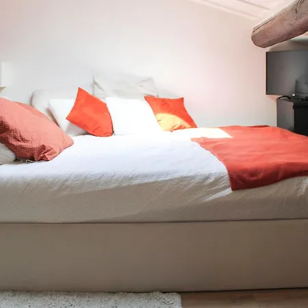 Beautiful Love Nest In The 17th Apartment Paris